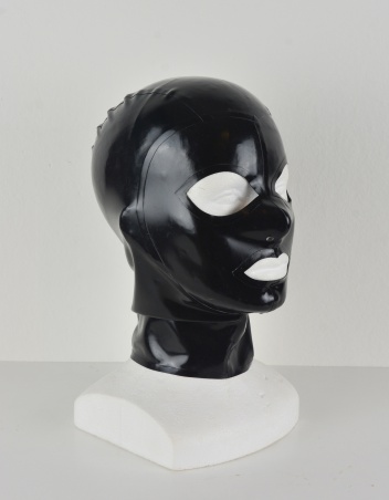Latexová maska černá