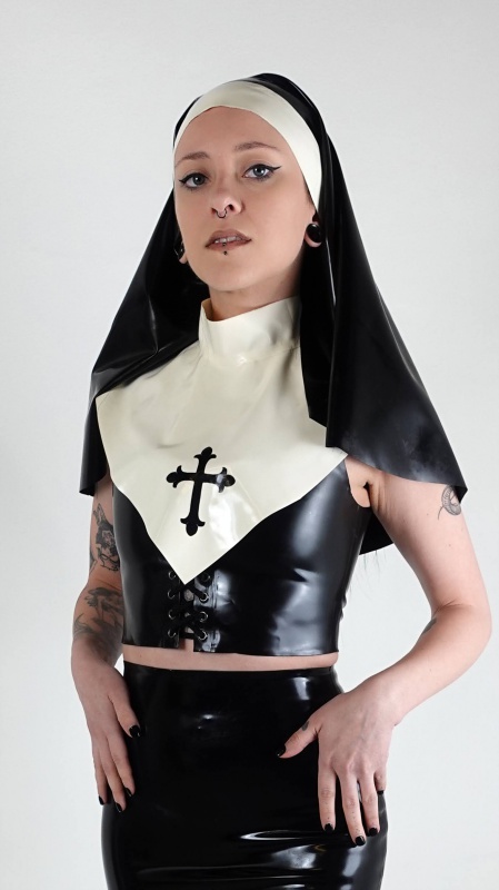 Latexová jeptiška bílá