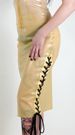 Latexová midi sukně se šněrováním transparent